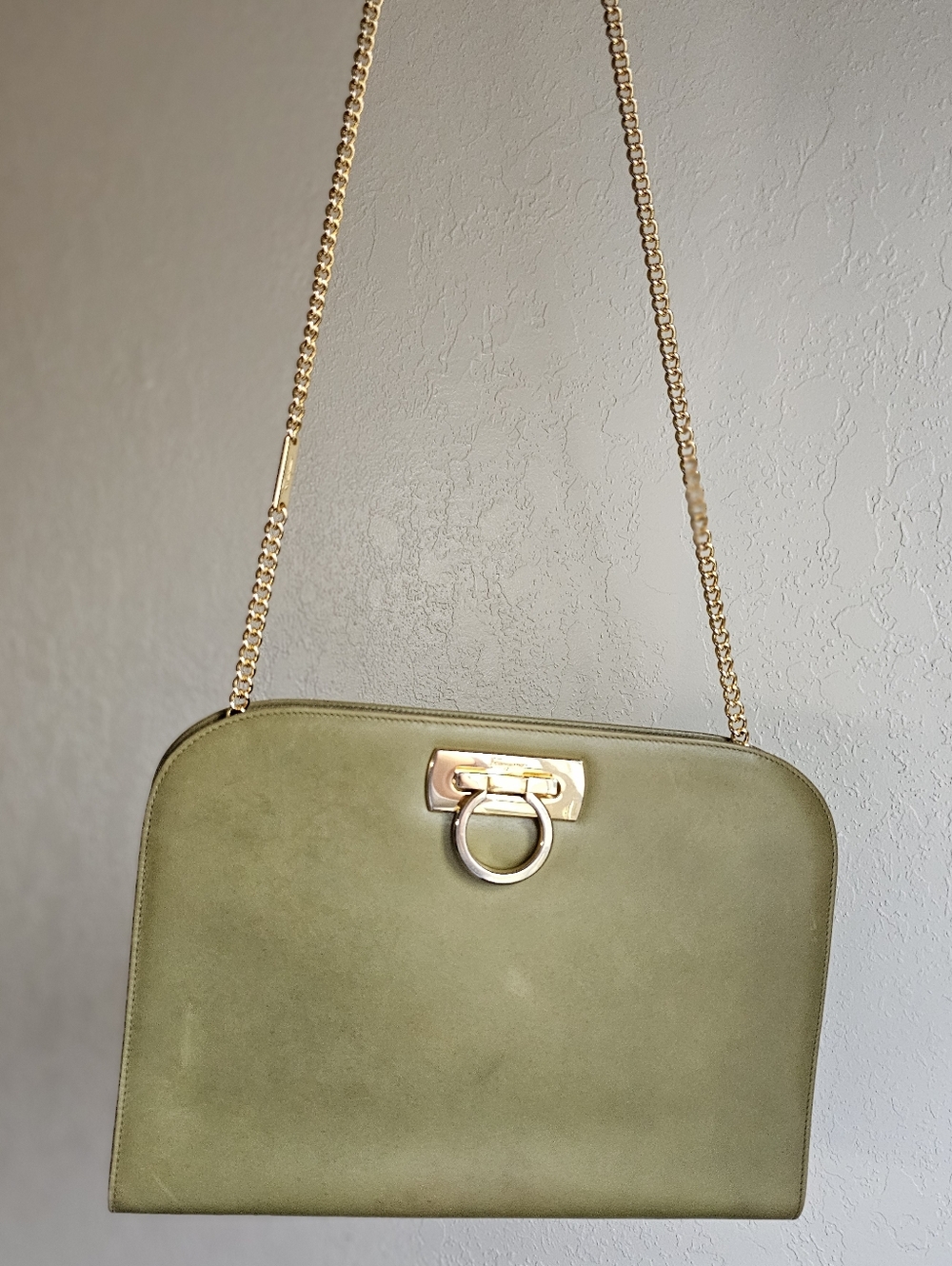 Vintage Salvatore Ferragamo Gancini Chain Shoulder Bag Rare Olive Green Leather
